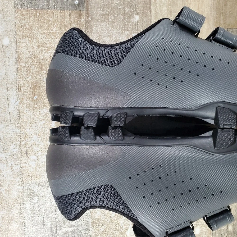 Pearl Izumi Summit Mens Cycling Shoes Sz 12 Smoke Gray Mountain Bike Sneakers